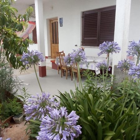 Comfort Apartment On The Beach Kali Bagian luar foto